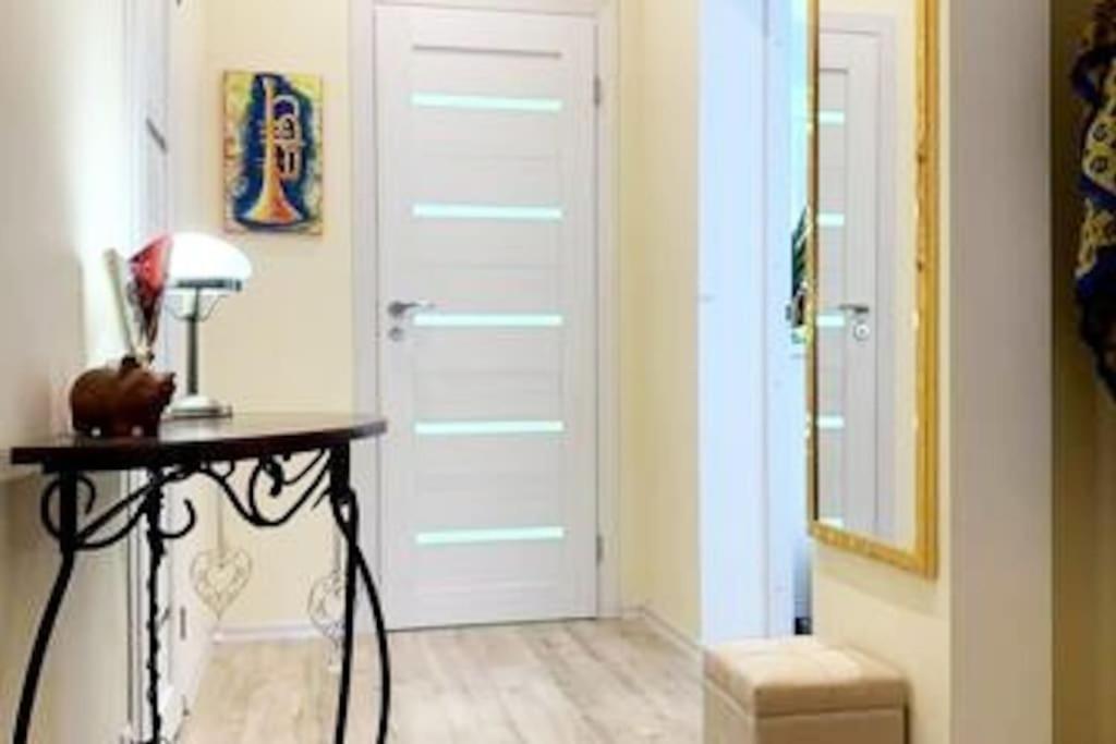 Cozy Apartment In A Historical Town ซิลลาแมเอ ภายนอก รูปภาพ